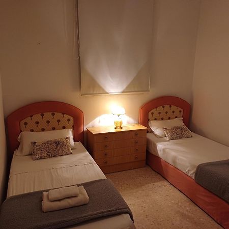 Apartamento Alfaqueque Seville Exterior photo